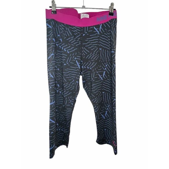 Nike Dri-Fit Lightweight Athletic Patterned Capris - Picture 1 of 4